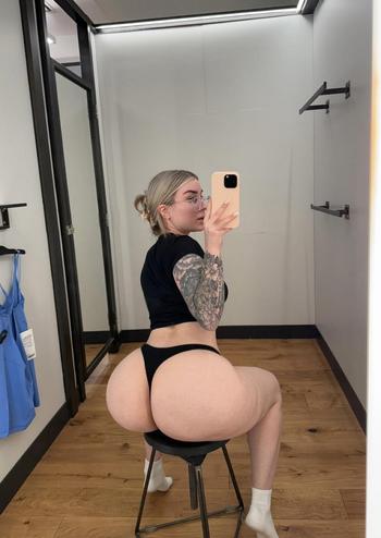 Krista, 24 Caucasian female escort, Halifax